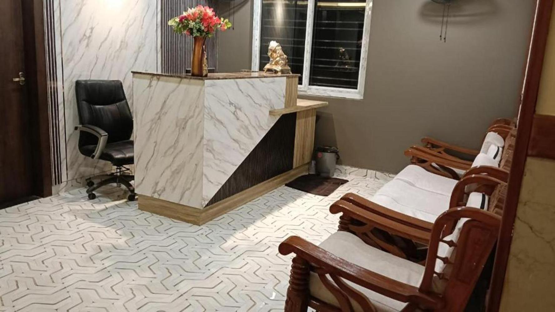 Sree Mahalakshmi Residency By K Hotels Virudunagar Экстерьер фото