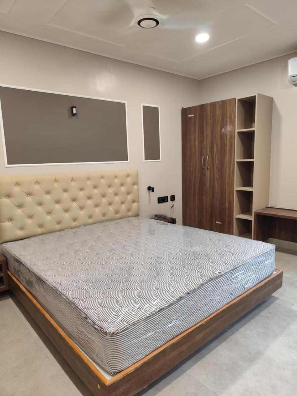 Sree Mahalakshmi Residency By K Hotels Virudunagar Экстерьер фото